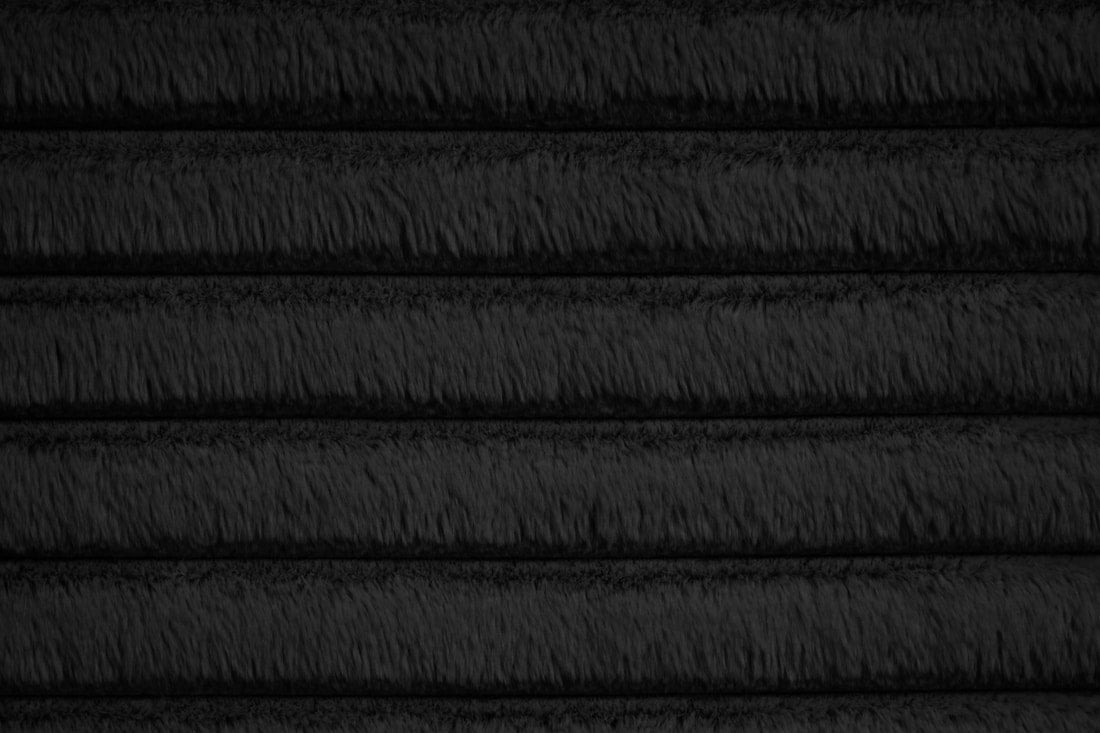 Mariah Black Platform Bed - Queen, King