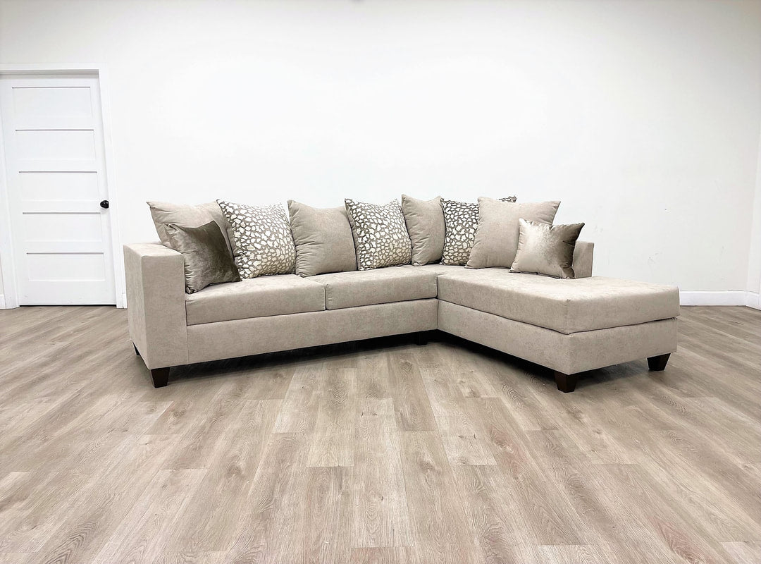 110-Hollywood Beige Sectional (Right-Facing)