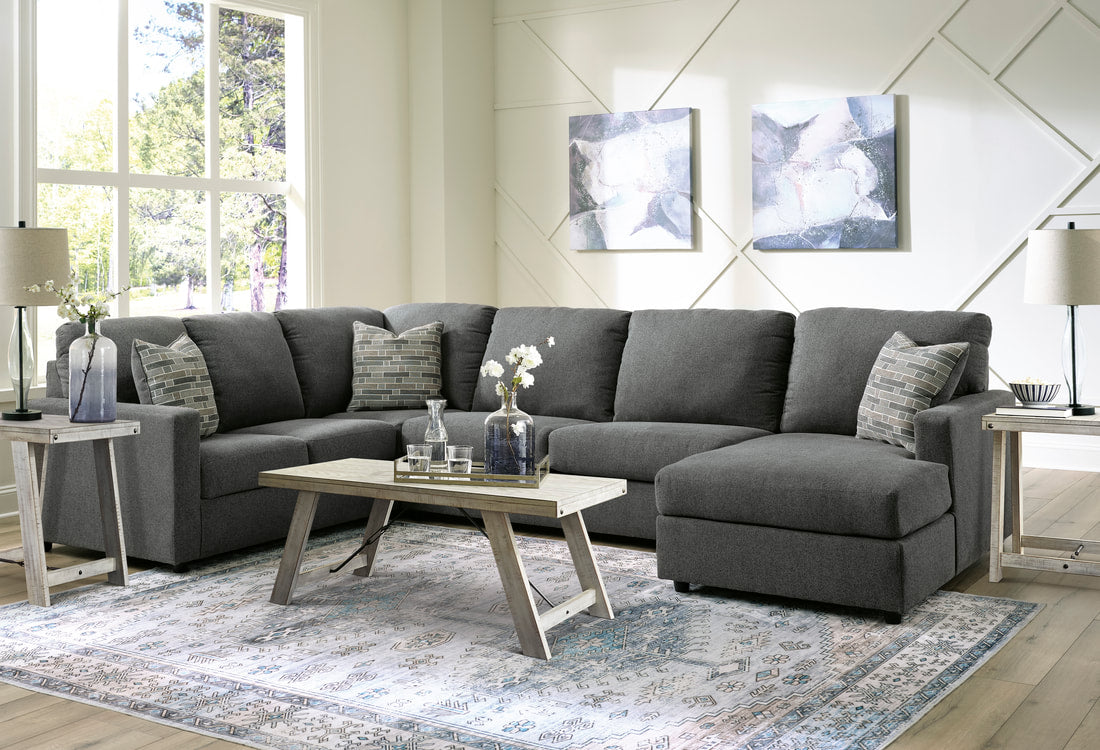 Edenfield 3-Piece Sectional with Chaise (Charcoal)