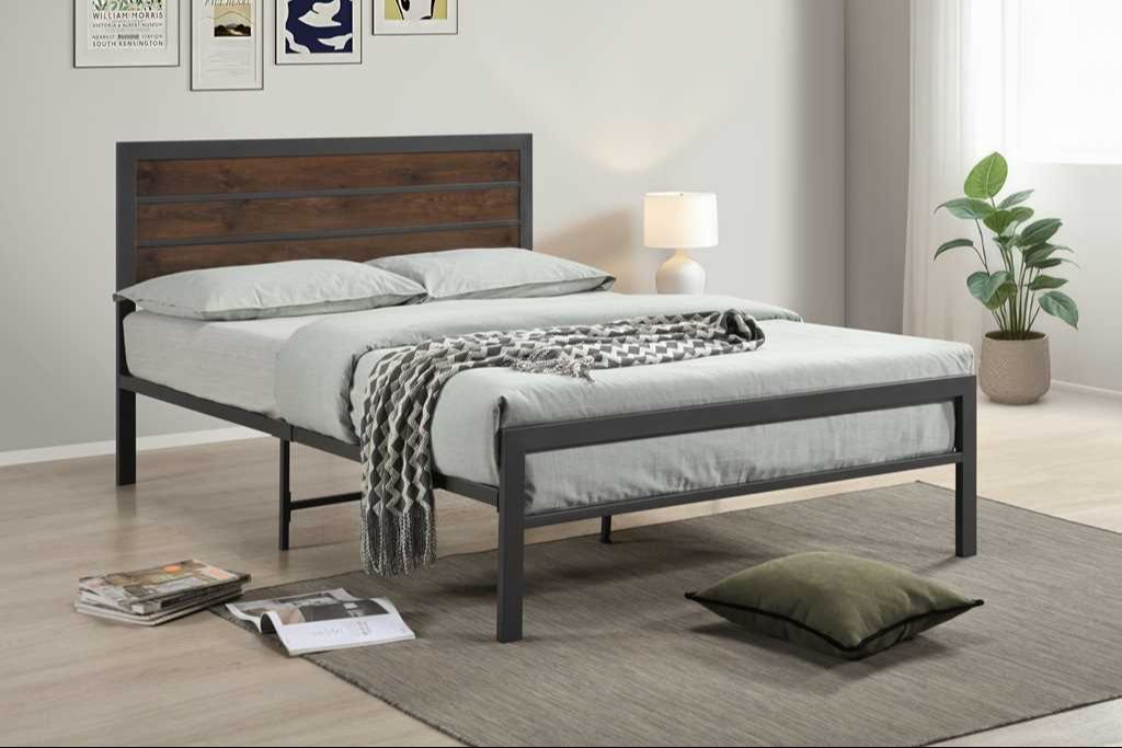 BM11 Metal Platform Bed - Full **NEW ARRIVAL**