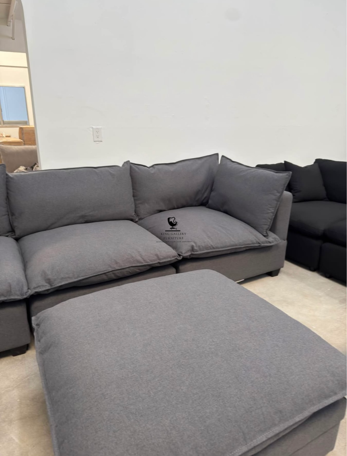 KOVA Cloud Modular Sectional w/ Storage Ottoman - Charcoal Gray Linen