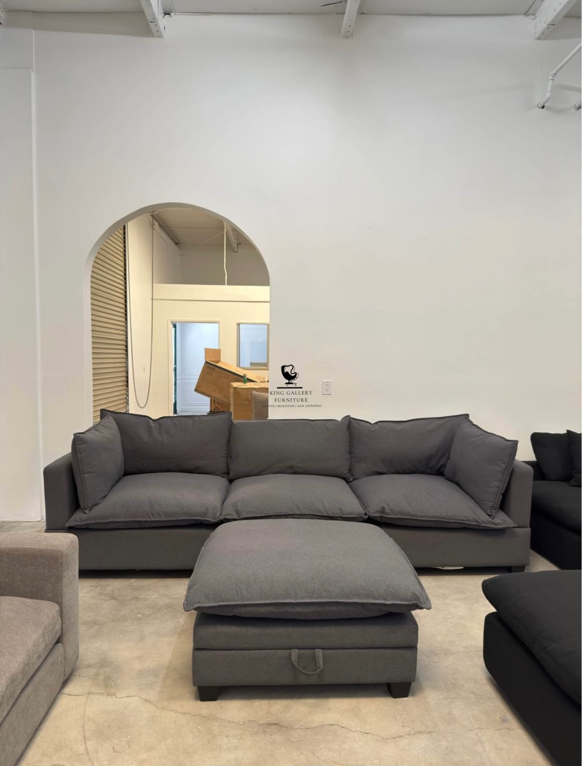 KOVA Cloud Modular Sectional w/ Storage Ottoman - Charcoal Gray Linen