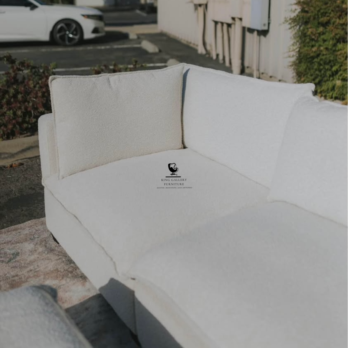 KOVA Cloud Modular Sectional w/ Storage Ottoman - Off White Boucle