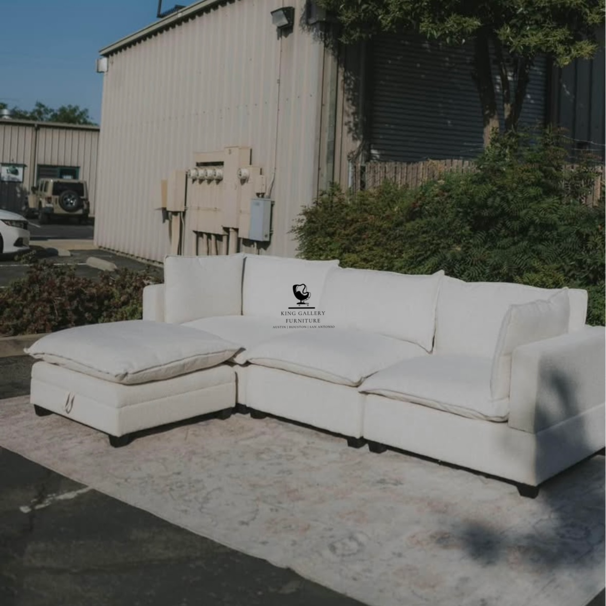 KOVA Cloud Modular Sectional w/ Storage Ottoman - Off White Boucle
