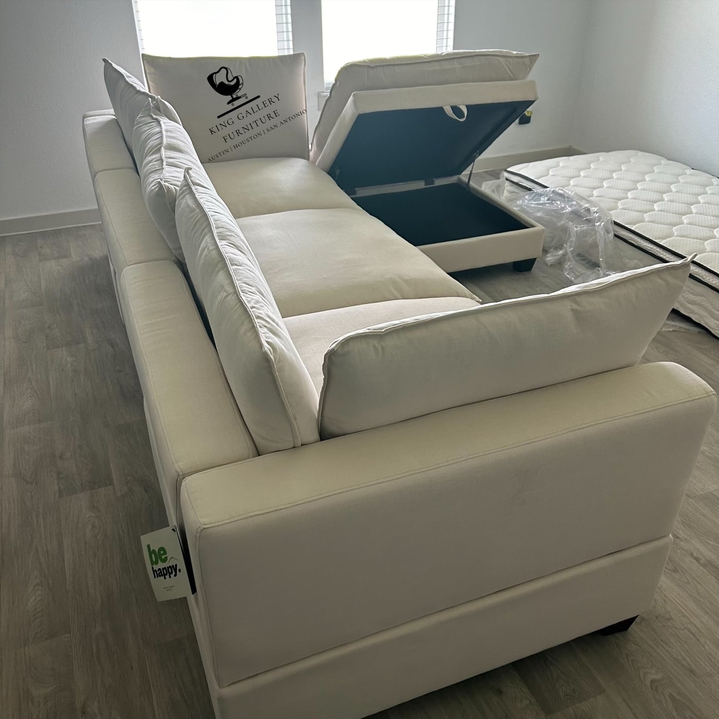 KOVA Cloud Modular Sectional w/ Storage Ottoman - Beige Linen