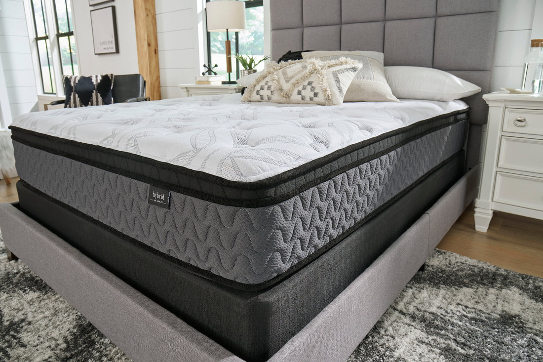 M590 - 12'' Hybrid Mattress Twin Only **ON SALE**
