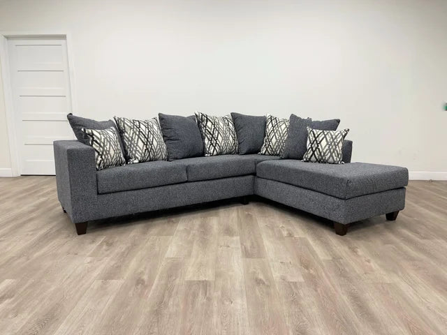 The Hudson Right-Facing Chaise Sectional